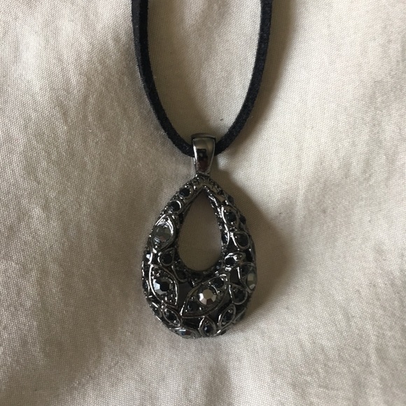 Lia Sophia Jewelry - Lia Sophia NWT “Mon Cheri” Necklace